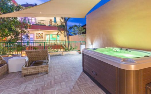 VV9496 | Villa 5 chambres à vendre | Seminyak – Center