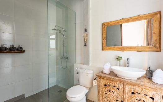 VV9622 | Villa 3 chambres à vendre | Kerobokan – Center