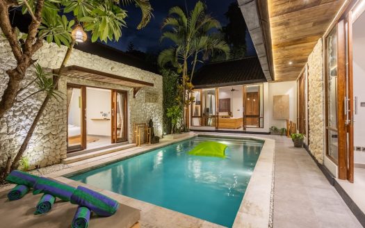 VV9622 | Villa 3 chambres à vendre | Kerobokan – Center