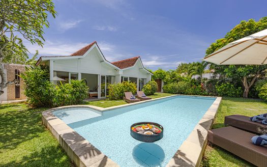 VV9690 | Villa 4 chambres à vendre | Seminyak – Batubelig