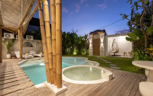 Complexe Bamboo Wati & Green Palm & Mahanga | Villa 9 chambres à louer | Kerobokan – Umalas