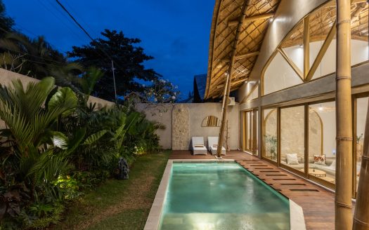 Complexe Bamboo Wati & Mahanga | Villa 5 chambres à louer | Kerobokan – Umalas