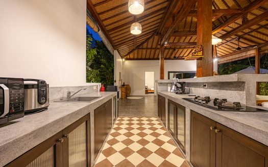 Complexe Calypso & Mitsouko | Villa 6 chambres à louer | Seminyak – Batubelig