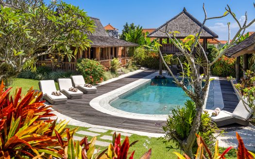 Villa Lina | Villa 3 chambres à louer | Canggu – Batubolong
