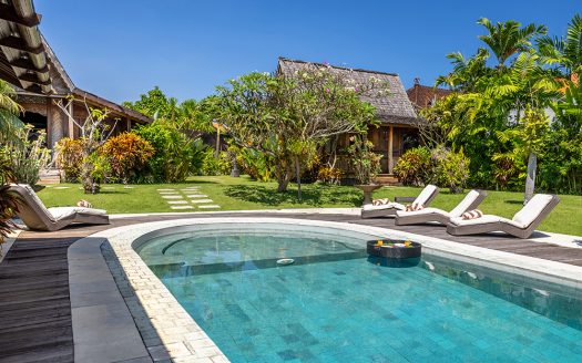 Villa Lina | Villa 3 chambres à louer | Canggu – Batubolong
