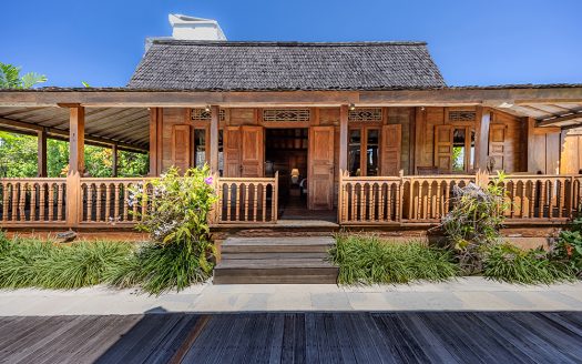 Villa Lina | Villa 3 chambres à louer | Canggu – Batubolong