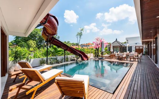 VV9695 | Villa 10 chambres à vendre | Canggu – Center