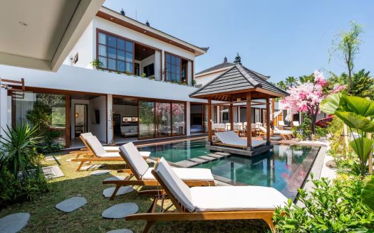 VV9696 | Villa 10 chambres à vendre | Uluwatu - Pecatu - Villas à vendre par Bali Immobilier