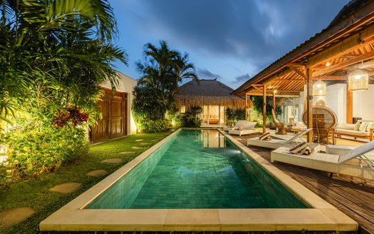 Villa Aksara | Villa 4 chambres à louer | Seminyak – Oberoi