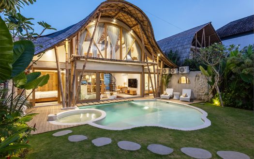 Villa Bamboo Wati | Villa 3 chambres à louer | Kerobokan - Umalas - Location de villas par Bali Immobilier