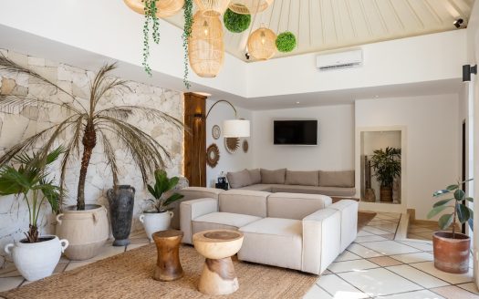 Villa Dalon | Villa 2 chambres à louer | Seminyak – Oberoi