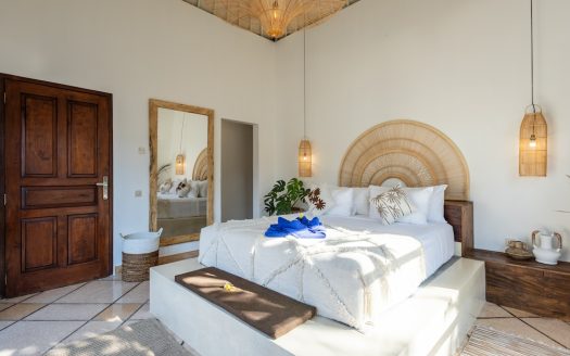 Villa Dalon | Villa 2 chambres à louer | Seminyak – Oberoi