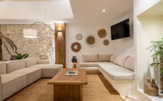 Villa Dalon | Villa 2 chambres à louer | Seminyak – Oberoi