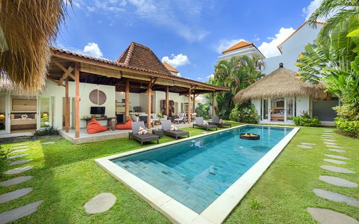 Villa Kaly | Villa 4 chambres à louer | Seminyak – Oberoi