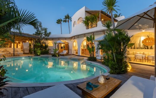 Villa Lagertha | Villa 4 chambres à louer | Kerobokan - Umalas - Location de villas par Bali Immobilier