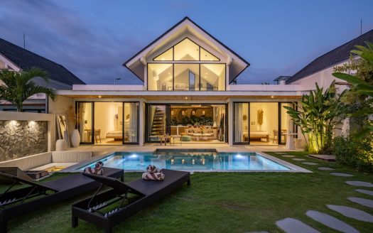Villa Mahoni | Villa 4 chambres à louer | Kerobokan – Umalas