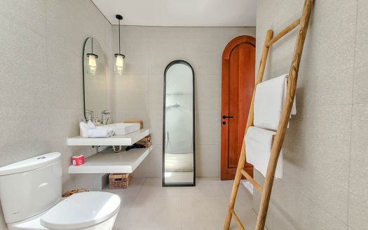 VV9694 | Villa 8 chambres à vendre | Uluwatu – Pecatu