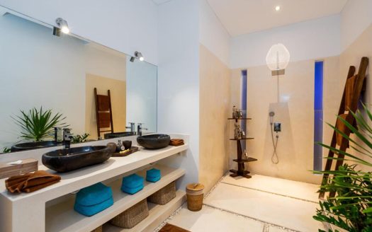 VV9705 | Villa 2 chambres à vendre | Seminyak – Bidadari